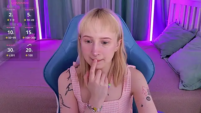 Snapshot of _Babyface_ chatting on April 2026 01:46:02 PM Babyface online show from April 2026 01:46:02 PM