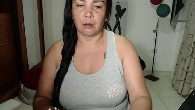 vivian-milf online show from April 2026 01:35:02 AM