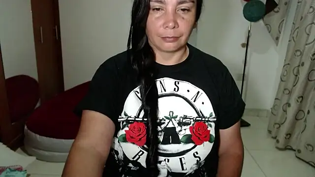 vivian-milf online show from December 2025 12:38:02 AM