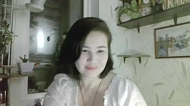 Nettie Allie online show from March 2026 07:09:01 PM