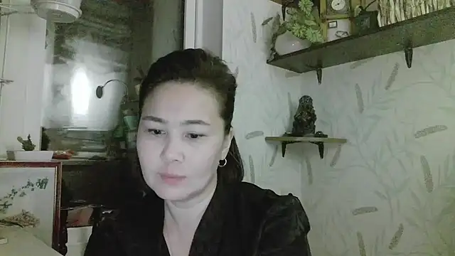 Nettie Allie online show from February 2026 07:48:01 PM