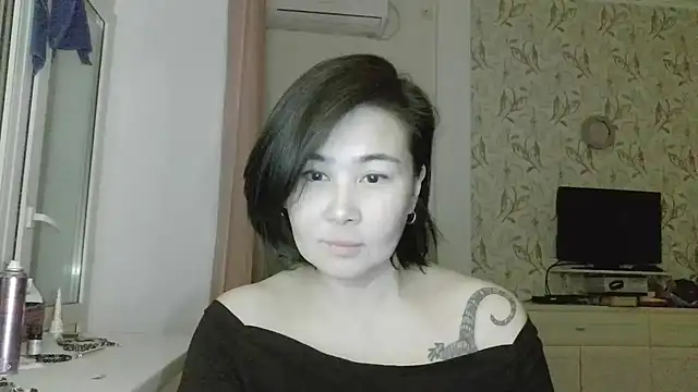 Nettie Allie online show from January 2026 07:50:01 PM