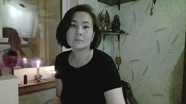 Nettie Allie online show from December 2025 08:53:02 PM