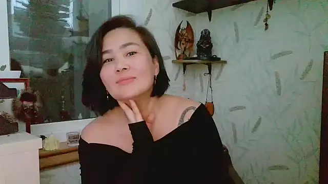 Nettie Allie online show from November 2025 01:00:01 PM