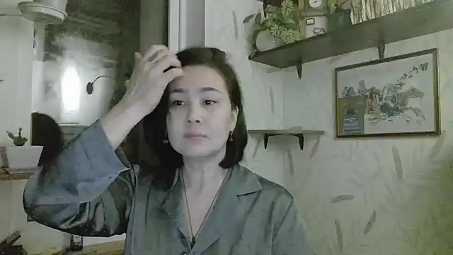 Nettie Allie online show from March 2026 06:37:02 PM