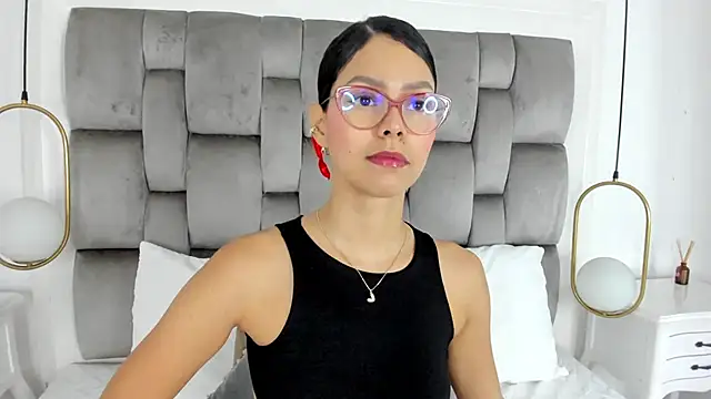 Snapshot of gaby_smit__ chatting on June 2026 11:44:01 AM gaby smit online show from June 2026 11:44:01 AM