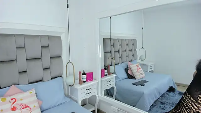 gaby smit   online show from March 2026 12:15:01 PM