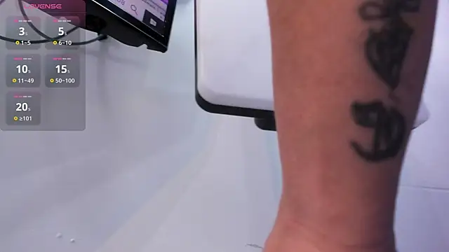 melany love0 online show from December 2025 07:17:01 PM