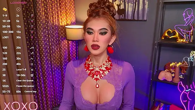 DevilCock Antonia online show from April 2026 05:52:02 PM