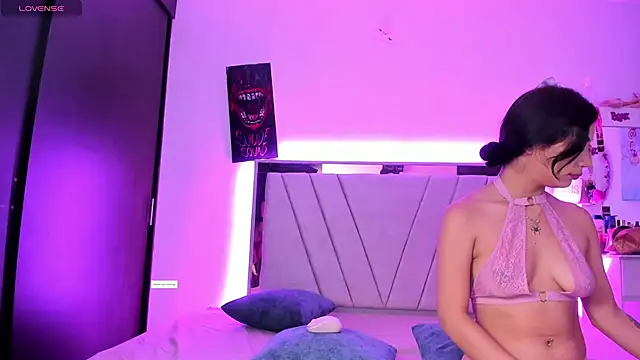 Valery Paola online show from January 2026 10:36:01 PM