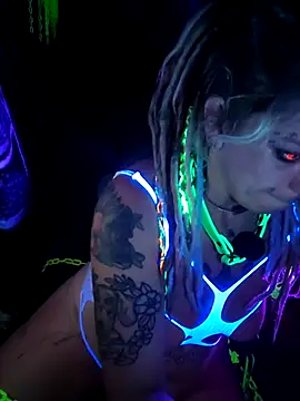 Snapshot of Horny_hippie chatting on November 2025 12:14:01 AM Horny hippie online show from November 2025 12:14:01 AM