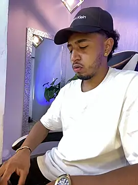 Brand Collins online show from April 2026 01:36:01 PM