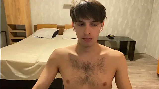 joshnovaq online show from May 2026 07:45:01 PM