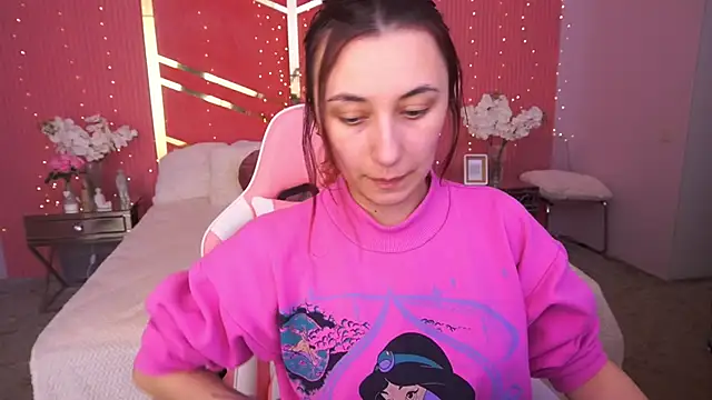 RoxieRay online show from March 2026 01:24:01 PM