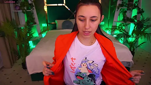 RoxieRay online show from February 2026 02:38:02 PM