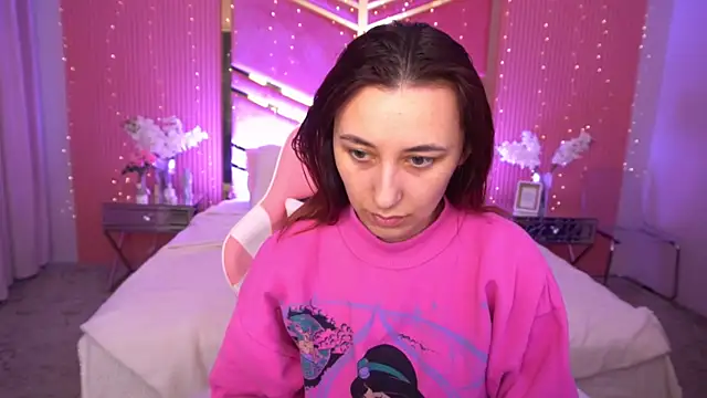 RoxieRay online show from March 2026 07:31:02 AM