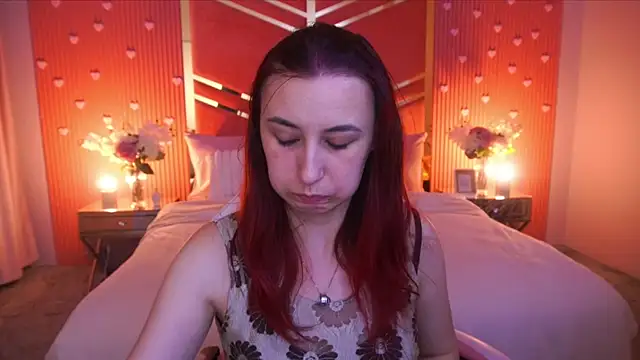 RoxieRay online show from June 2026 07:44:01 PM