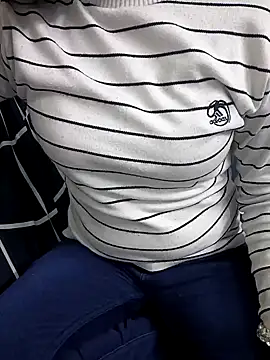 Juliekhan 98 online show from January 2026 05:25:02 AM