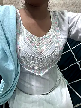 Juliekhan 98 online show from December 2025 05:19:02 AM