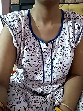 RASHMI SHARMA9 online show from May 2026 06:15:02 PM