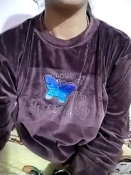 RASHMI SHARMA9 online show from February 2026 03:01:01 PM