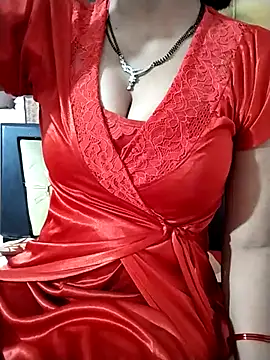 RASHMI SHARMA9 online show from May 2026 07:19:02 PM