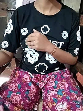 RASHMI SHARMA9 online show from March 2026 06:13:02 AM