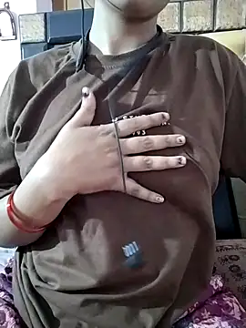 RASHMI SHARMA9 online show from April 2026 09:44:01 AM