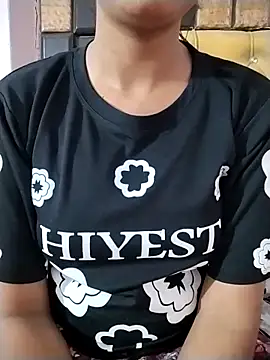 RASHMI SHARMA9 online show from March 2026 06:19:01 PM