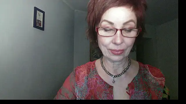 Kelly Flurr online show from December 2025 03:25:02 PM