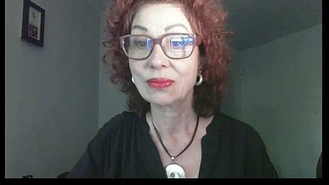 Snapshot of Kelly_Flurr chatting on May 2026 02:05:02 PM Kelly Flurr online show from May 2026 02:05:02 PM