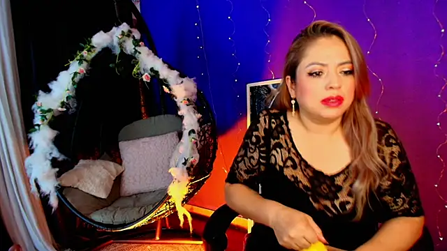 Snapshot of Anto_Thompson chatting on December 2025 02:44:01 AM Anto Thompson online show from December 2025 02:44:01 AM