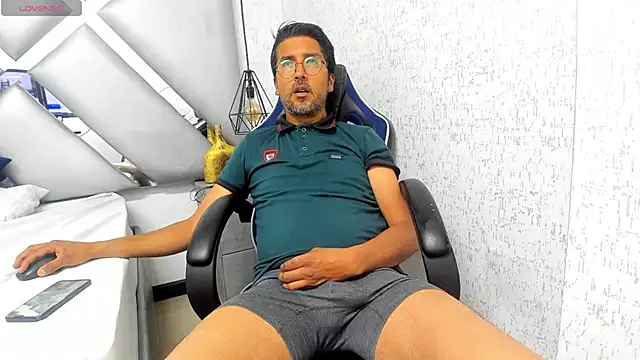 DANIDICK VC online show from December 2025 12:17:02 PM