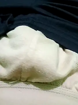 ilyblys online show from December 2025 06:31:02 PM