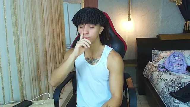 kim curlyy online show from May 2026 02:55:02 PM