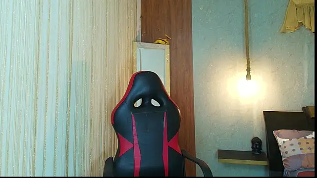 kim curlyy online show from March 2026 01:24:01 PM