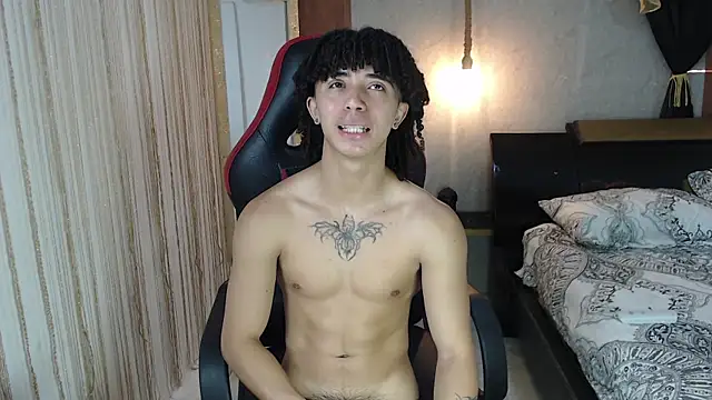 kim curlyy online show from May 2026 12:53:02 PM