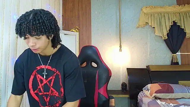 kim curlyy online show from March 2026 02:09:01 PM