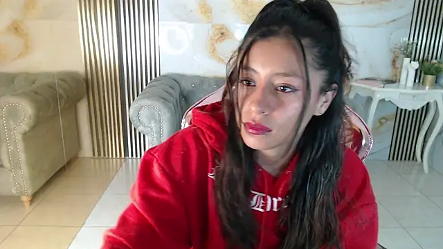 Snapshot of serabella_s chatting on December 2025 01:06:01 PM serabella s online show from December 2025 01:06:01 PM