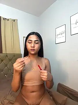 Diannellove online show from December 2025 09:37:02 AM