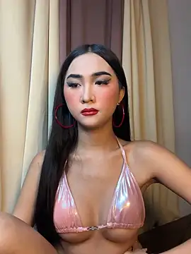 Snapshot of Diannellove chatting on June 2026 04:16:02 PM Diannellove online show from June 2026 04:16:02 PM