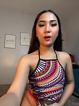 Diannellove online show from February 2026 05:54:01 PM