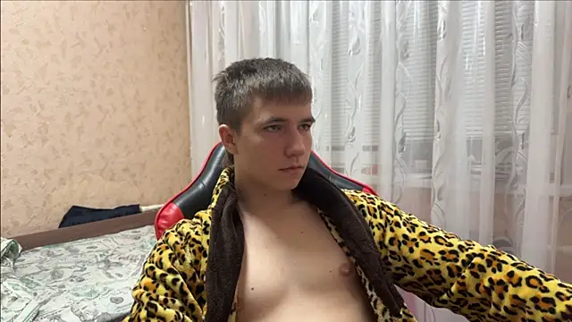 golden flash online show from November 2025 06:52:02 PM