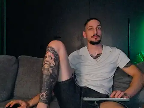 huntingod online show from November 2025 03:39:02 AM