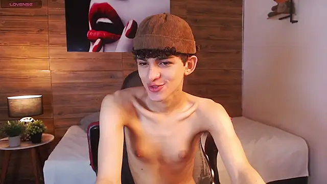 Michaelkoiv online show from April 2026 12:34:01 PM