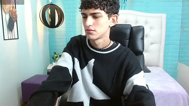 Michaelkoiv online show from April 2026 11:39:02 AM