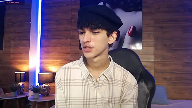 Michaelkoiv online show from February 2026 11:32:02 AM