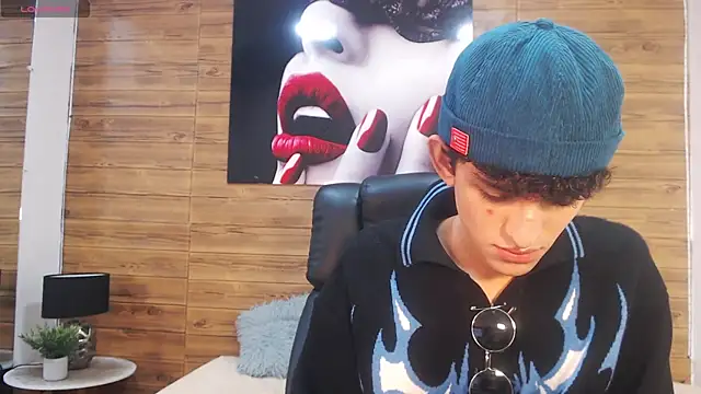 Michaelkoiv online show from February 2026 11:45:01 AM