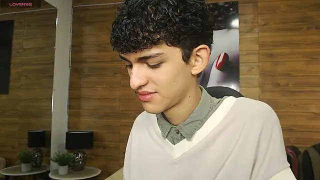 Michaelkoiv online show from March 2026 11:32:01 AM