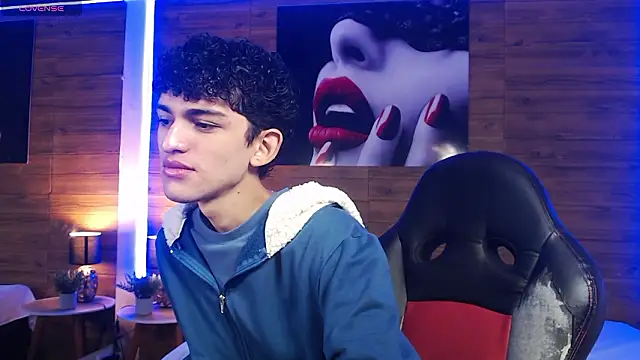 Michaelkoiv online show from March 2026 11:27:02 AM